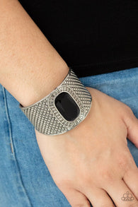 "Poshly Pharaoh" Silver Metal Faceted Black Stone Textured Cuff Bracelet