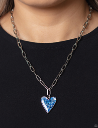"Kiss and Shell" Silver Metal & Blue Flecked Multi Color Shell Heart Necklace Set