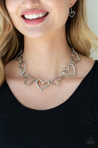 "Vintagely Valentine" Silver Textured Heart Choker Necklace Set